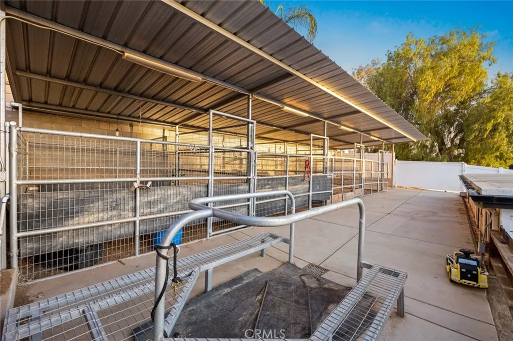 2633 Valley View Avenue, Norco, California 92860 home-pic-22